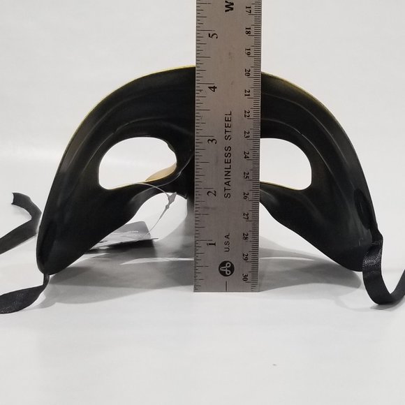 Momentum Brands - Scaramouche Venetian Half Mask - Long Nose - Gold - Picture 12 of 13